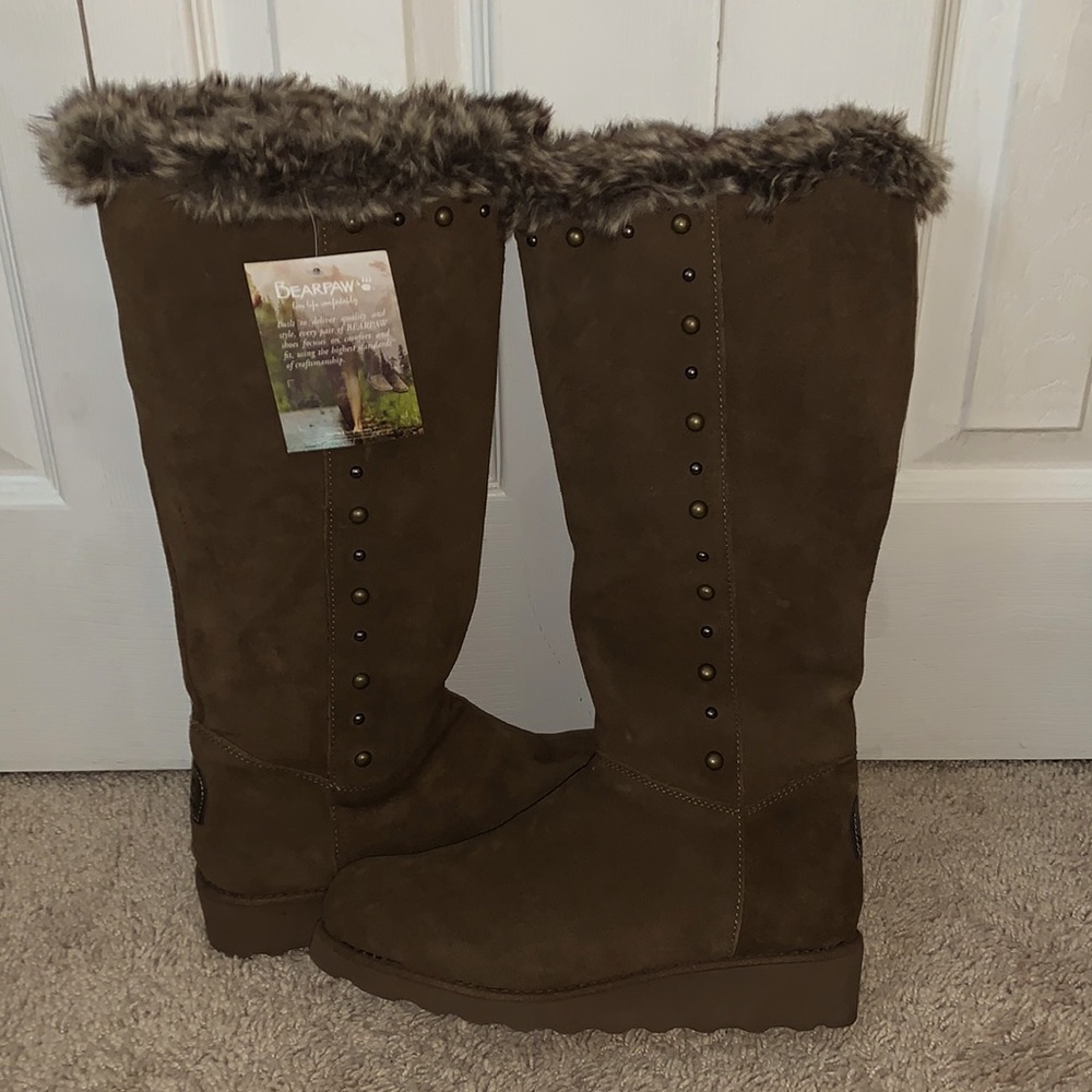 BEARPAW brown furry studded boots